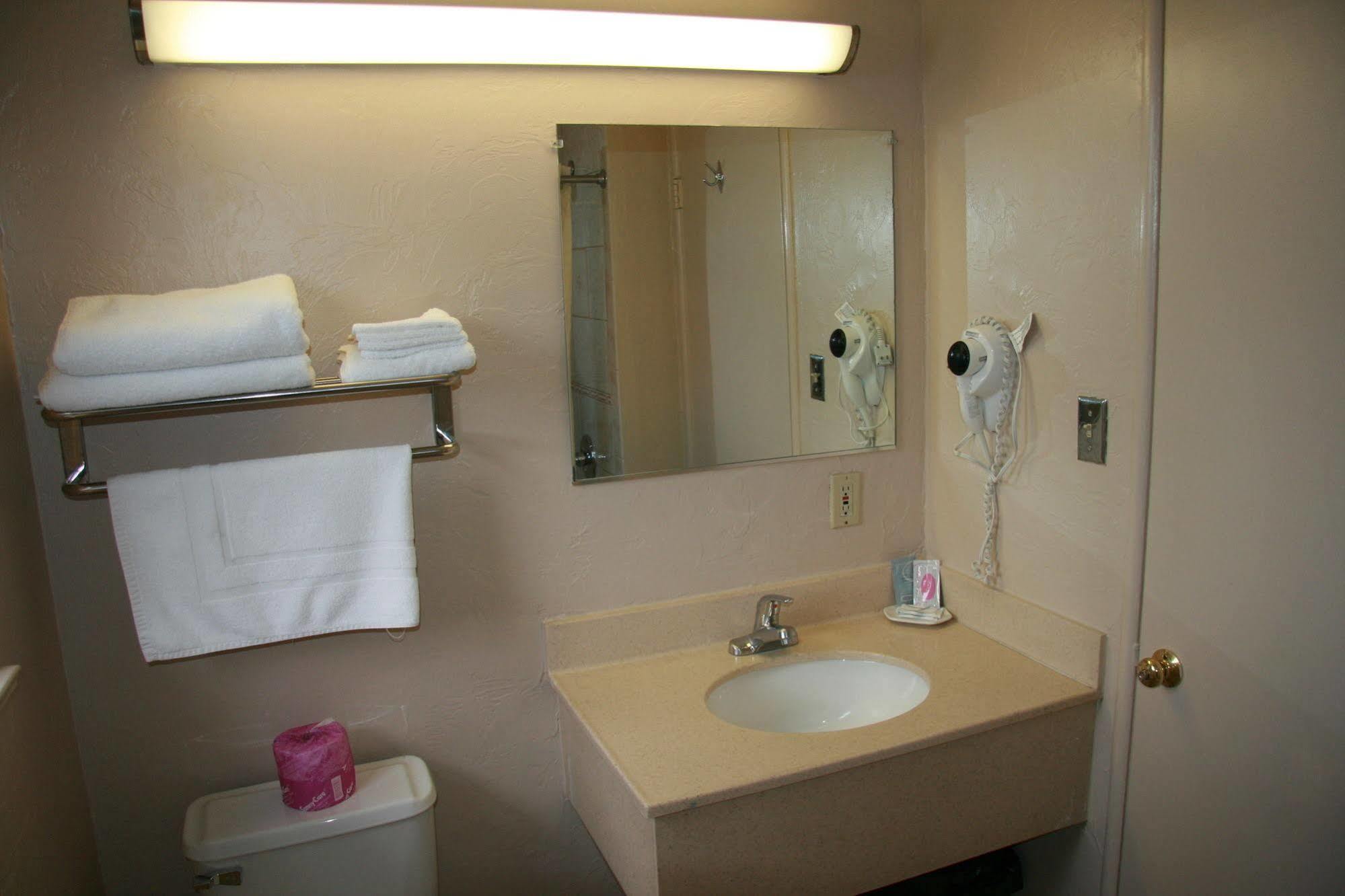 Civic Center Lodge / Lake Merritt Bart Oakland Luaran gambar