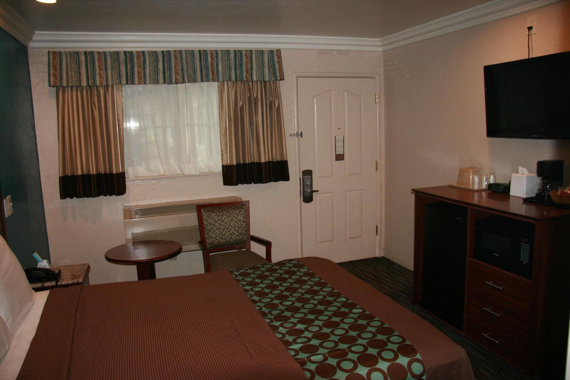 Civic Center Lodge / Lake Merritt Bart Oakland Luaran gambar